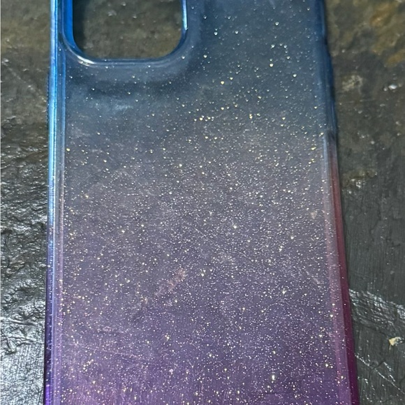 iPhone 13 phone cases - Picture 2 of 4